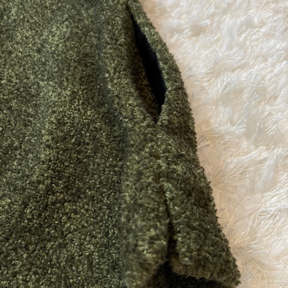 🪵🔥 WOOLRICH BOUCLÉ VEST - Picture 7 of 9